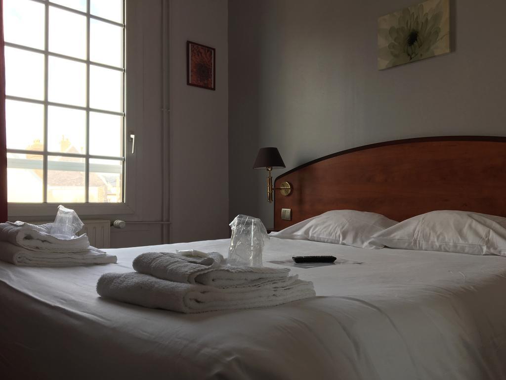 Hotel De Paris Cabourg Esterno foto